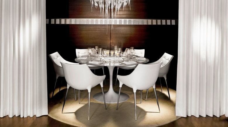 <b>SLS Beverly Hills, Luxury Collection Restaurant</b>. Images powered by <a href="https://www.leonardoworldwide.com/" title="Leonardo Worldwide" target="_blank">Leonardo</a>.
