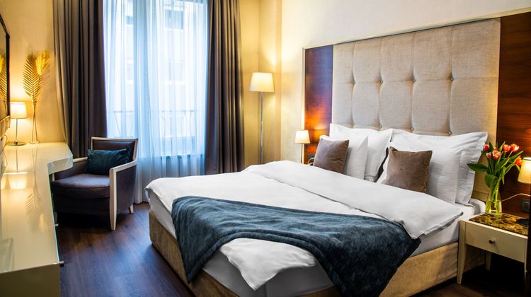 Crystal Hotel Belgrade Room