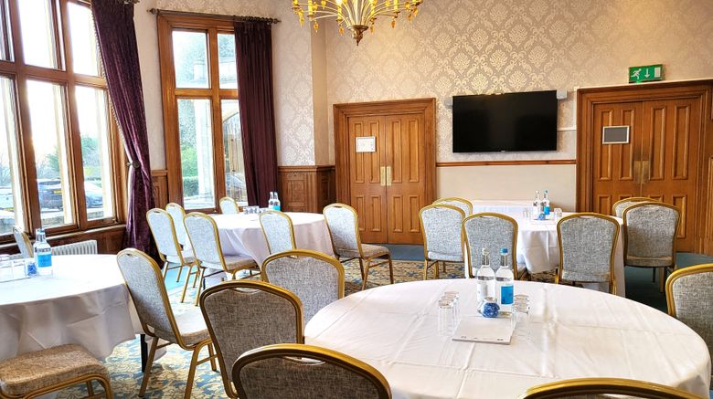 <b>Shendish Manor Hotel Ballroom</b>. Images powered by <a href="https://www.leonardoworldwide.com/" title="Leonardo Worldwide" target="_blank">Leonardo</a>.
