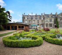 Shendish Manor Hotel Exterior