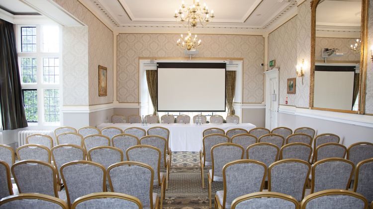 Shendish Manor Hotel Meeting