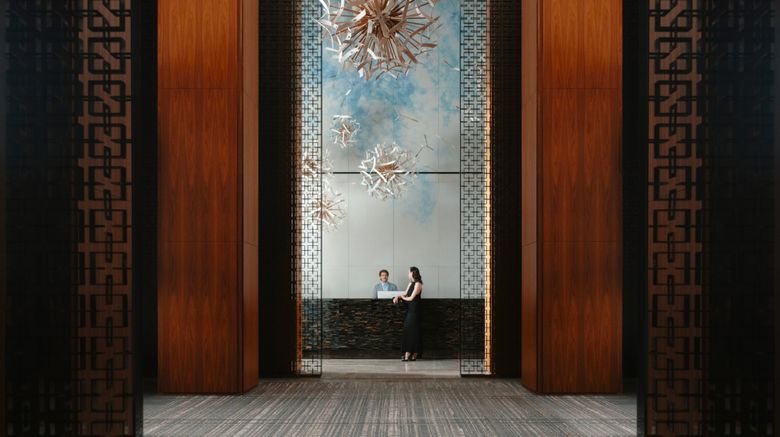 <b>Four Seasons Hotel Toronto Lobby</b>. Images powered by <a href="https://www.leonardoworldwide.com/" title="Leonardo Worldwide" target="_blank">Leonardo</a>.