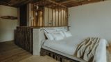 Eriro Room