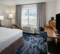 Fairfield Inn/Stes Fort Myers Cape Coral Room