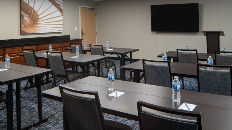 <b>Fairfield Inn/Stes Fort Myers Cape Coral Meeting</b>. Images powered by <a href="https://www.leonardoworldwide.com/" title="Leonardo Worldwide" target="_blank">Leonardo</a>.
