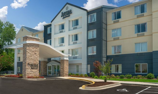 Fairfield Inn & Suites Memphis I-240 Exterior