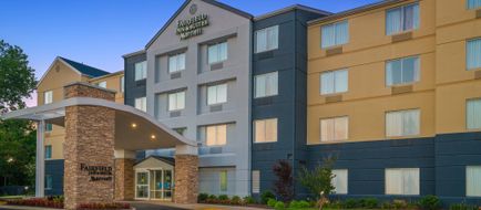 Fairfield Inn & Suites Memphis I-240 Exterior
