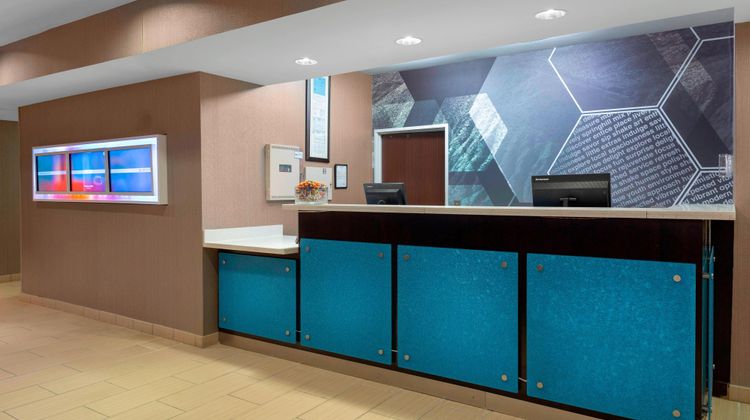 SpringHill Suites Memphis East/Galleria Lobby