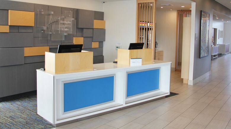 <b>Holiday Inn Express & Stes West I-94 Exterior</b>. Images powered by <a href="https://www.leonardoworldwide.com/" title="Leonardo Worldwide" target="_blank">Leonardo</a>.