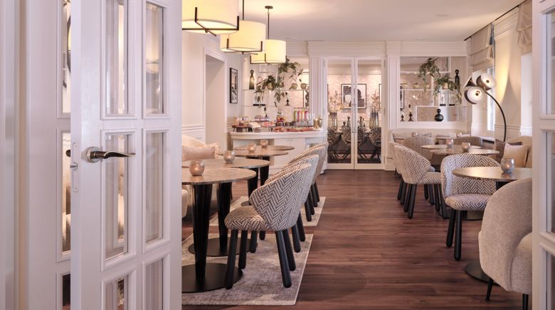 <b>Alden Splugenschloss-Leonardo Ltd. Ed. Restaurant</b>. Images powered by <a href="https://www.leonardoworldwide.com/" title="Leonardo Worldwide" target="_blank">Leonardo</a>.
