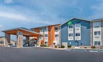 Holiday Inn Express Tuscola