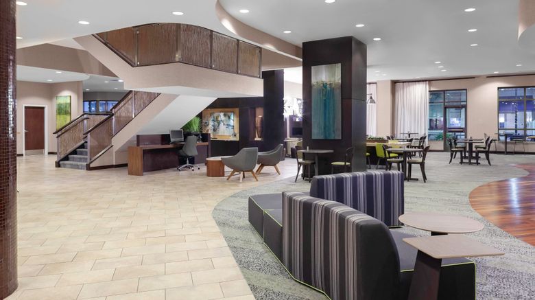 <b>Courtyard Memphis Downtown Lobby</b>. Images powered by <a href="https://www.leonardoworldwide.com/" title="Leonardo Worldwide" target="_blank">Leonardo</a>.