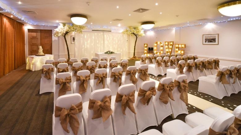 <b>Holiday Inn Leeds/Brighouse Meeting</b>. Images powered by <a href="https://www.leonardoworldwide.com/" title="Leonardo Worldwide" target="_blank">Leonardo</a>.