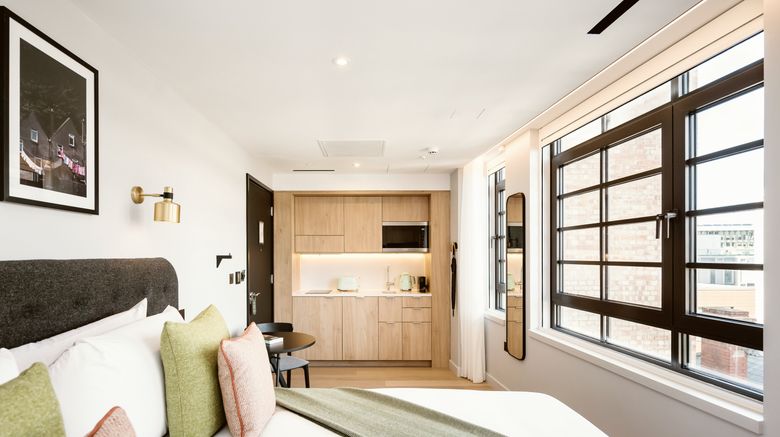 <b>Wilde Aparthotels-Liverpool Street Room</b>. Images powered by <a href="https://www.leonardoworldwide.com/" title="Leonardo Worldwide" target="_blank">Leonardo</a>.