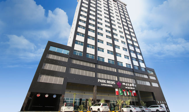 Park Regis Lotus Hotel Exterior