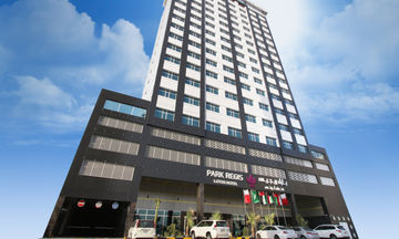 Park Regis Lotus Hotel