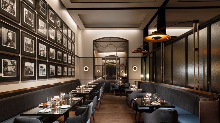 Adelaide Marriott Hotel Restaurant