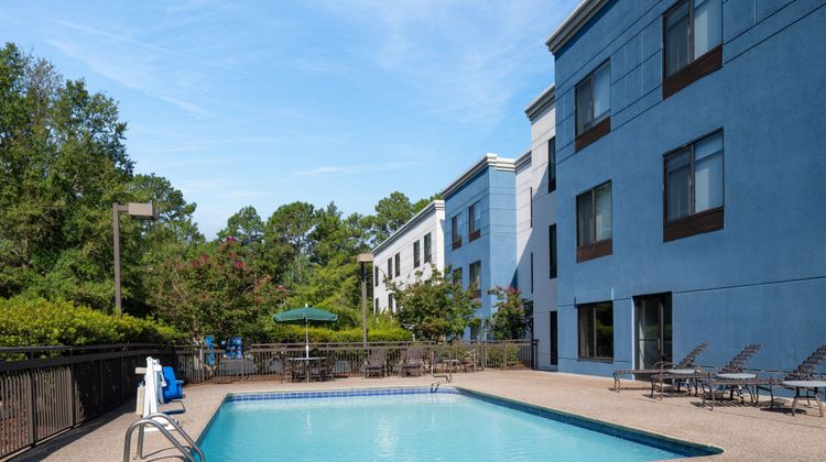 SpringHill Suites by Marriott Pool