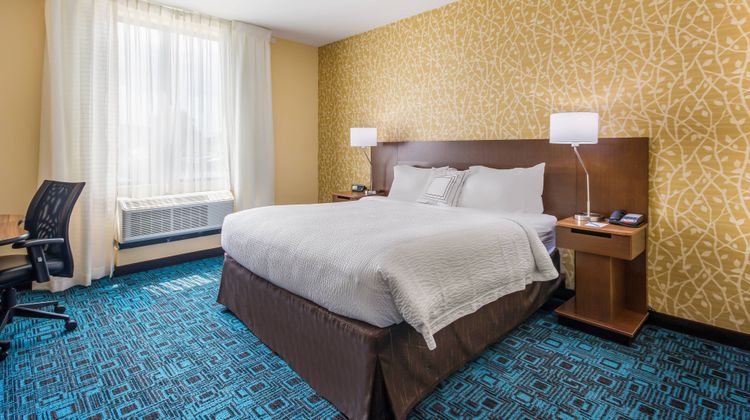 Fairfield Inn & Suites Chickasha Room