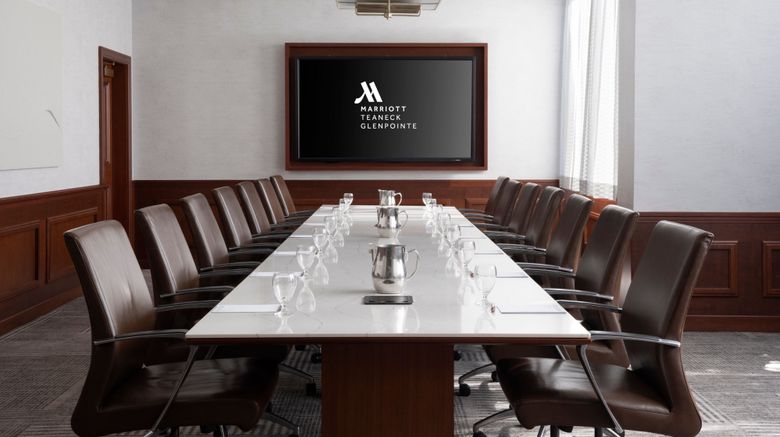 <b>Teaneck Marriott at Glenpointe Meeting</b>. Images powered by <a href="https://www.leonardoworldwide.com/" title="Leonardo Worldwide" target="_blank">Leonardo</a>.