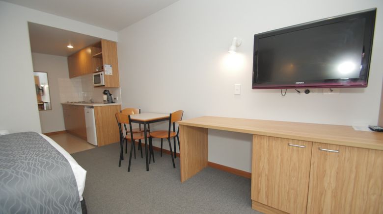 <b>Christchurch Classic Motel & Apartments Lobby</b>. Images powered by <a href="https://www.leonardoworldwide.com/" title="Leonardo Worldwide" target="_blank">Leonardo</a>.
