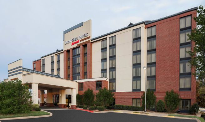 SpringHill Suites by Marriott Exterior