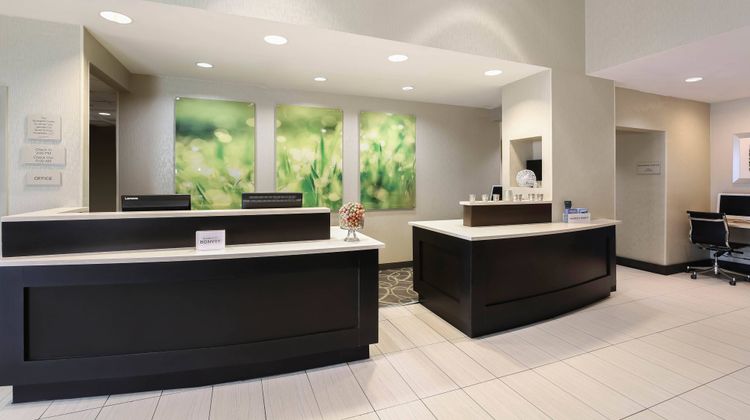 SpringHill Suites by Marriott Lobby