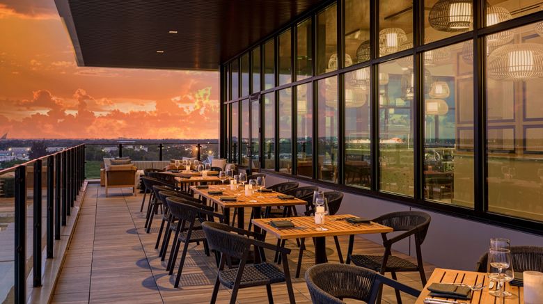 <b>Palmetto Marriott Resort & Spa Restaurant</b>. Images powered by <a href="https://www.leonardoworldwide.com/" title="Leonardo Worldwide" target="_blank">Leonardo</a>.