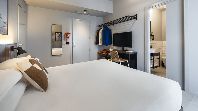 Homie Hotel Room