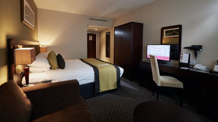 Stamford Bridge Hotel London Room