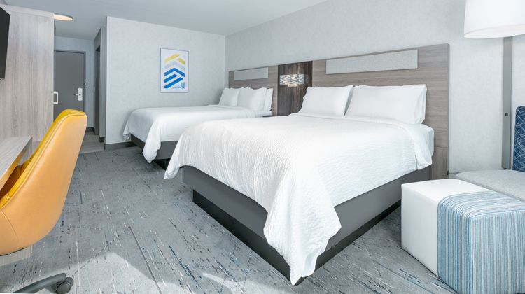 Holiday Inn Express Room