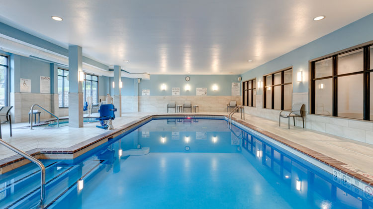Holiday Inn Express Pool