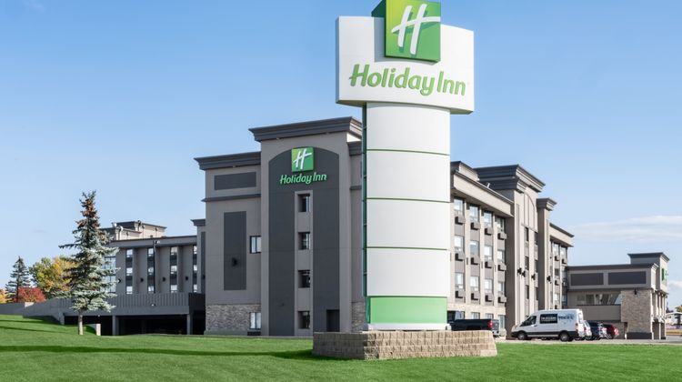 Holiday Inn Calgary Airport Exterior