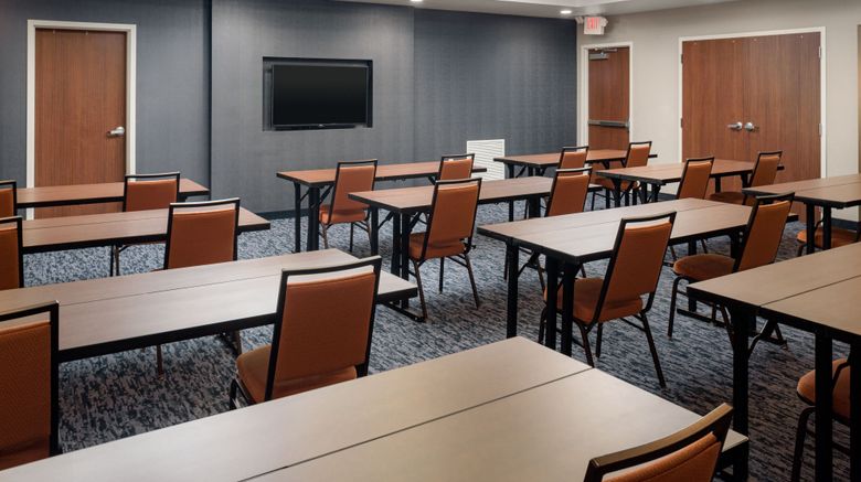<b>Fairfield Inn & Suites Columbia Meeting</b>. Images powered by <a href="https://www.leonardoworldwide.com/" title="Leonardo Worldwide" target="_blank">Leonardo</a>.
