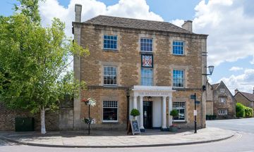 Methuen Arms Hotel
