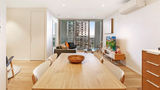 Astra Apartments Melbourne Docklands Room