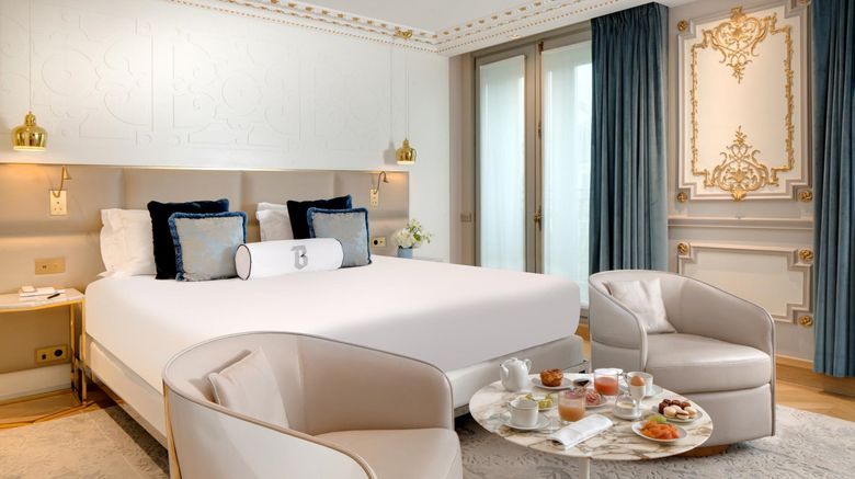 <b>Hotel Bowmann Paris Suite</b>. Images powered by <a href=https://www.travelagewest.com/Hotels/Paris/