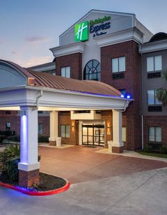 Holiday Inn Express Hotel & Suites