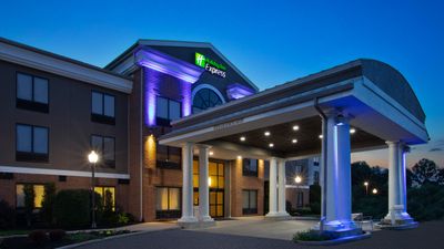 Holiday Inn Express & Suites Kent State