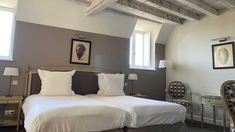 <b>Chateau de Ste Sabine Suite</b>. Images powered by <a href="https://www.leonardoworldwide.com/" title="Leonardo Worldwide" target="_blank">Leonardo</a>.