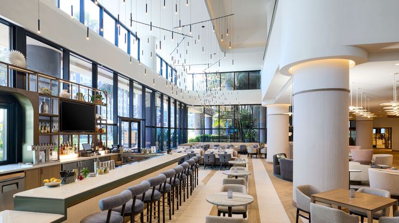 <b>Marriott Long Beach Downtown Restaurant</b>. Images powered by <a href="https://www.leonardoworldwide.com/" title="Leonardo Worldwide" target="_blank">Leonardo</a>.
