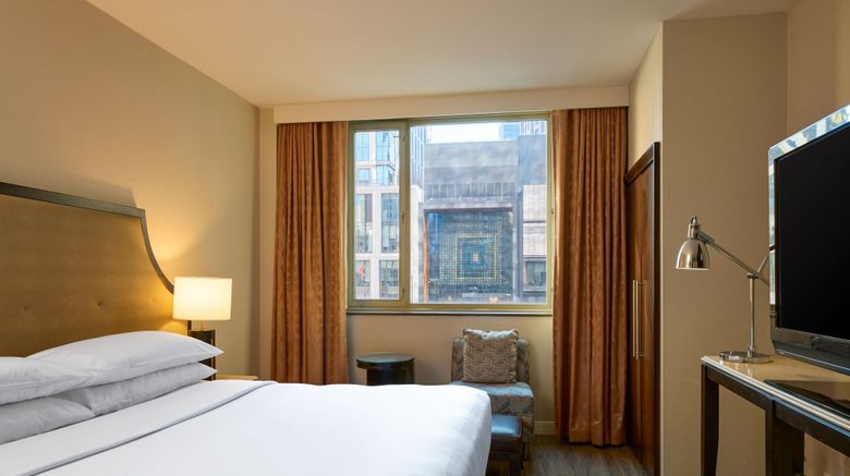 <b>Sheraton Brooklyn New York Hotel Room</b>. Images powered by <a href="https://www.leonardoworldwide.com/" title="Leonardo Worldwide" target="_blank">Leonardo</a>.