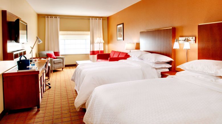 <b>Four Points by Sheraton Quail Springs Room</b>. Images powered by <a href="https://www.leonardoworldwide.com/" title="Leonardo Worldwide" target="_blank">Leonardo</a>.
