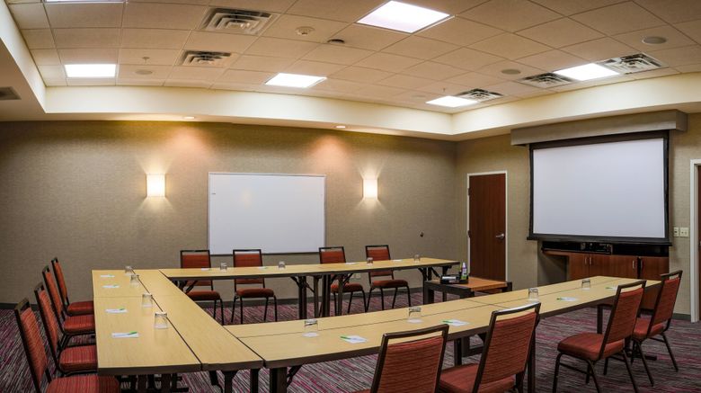 <b>Courtyard by Marriott Norman Meeting</b>. Images powered by <a href="https://www.leonardoworldwide.com/" title="Leonardo Worldwide" target="_blank">Leonardo</a>.