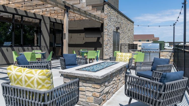 TownePlace Suites by Marriott Norfolk Exterior