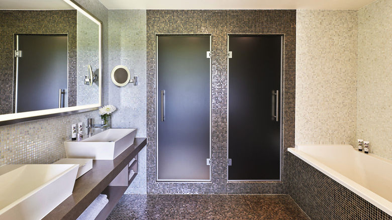 <b>Resort Barriere Ribeauville Room</b>. Images powered by <a href="https://www.leonardoworldwide.com/" title="Leonardo Worldwide" target="_blank">Leonardo</a>.