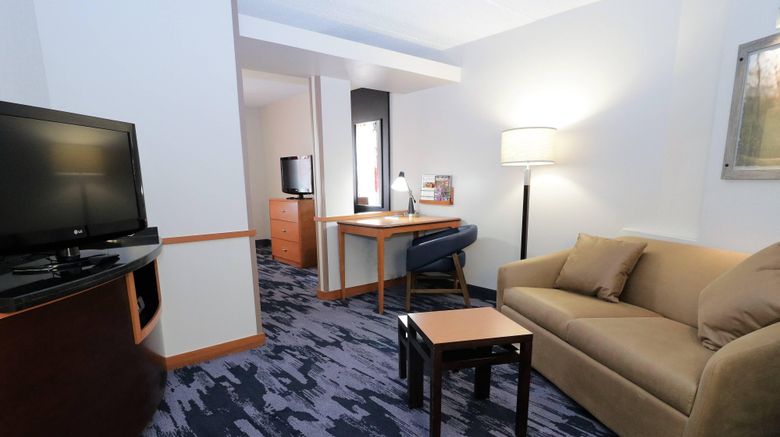 <b>Fairfield Inn & Suites San Antonio Dtwn Room</b>. Images powered by <a href="https://www.leonardoworldwide.com/" title="Leonardo Worldwide" target="_blank">Leonardo</a>.
