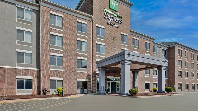 Holiday Inn Express & Suites Park Place Exterior