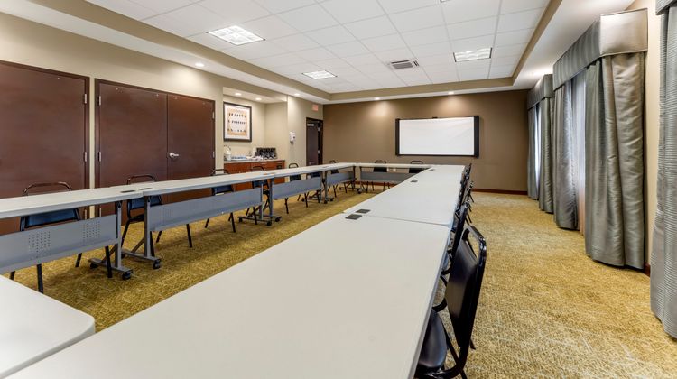 Staybridge Suites Cranberry Township Meeting