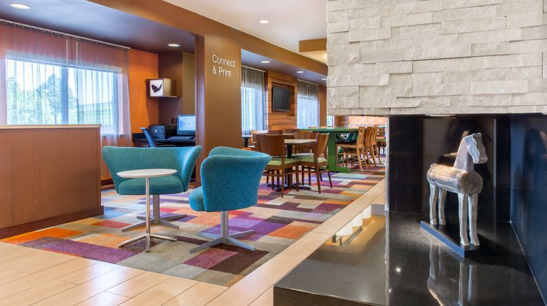 <b>Fairfield Inn by Marriott Sioux Falls Lobby</b>. Images powered by <a href="https://www.leonardoworldwide.com/" title="Leonardo Worldwide" target="_blank">Leonardo</a>.